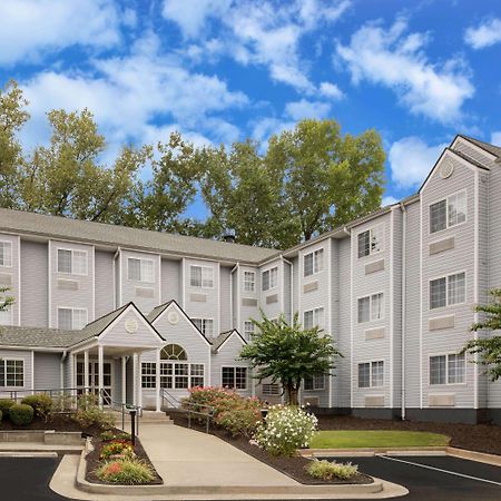 Microtel Inn & Suites By Wyndham Atlanta Buckhead Area מראה חיצוני תמונה