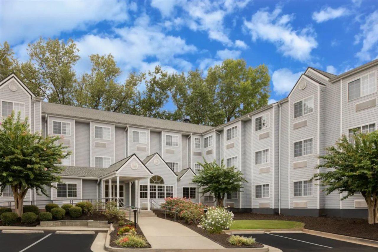 Microtel Inn & Suites By Wyndham Atlanta Buckhead Area מראה חיצוני תמונה