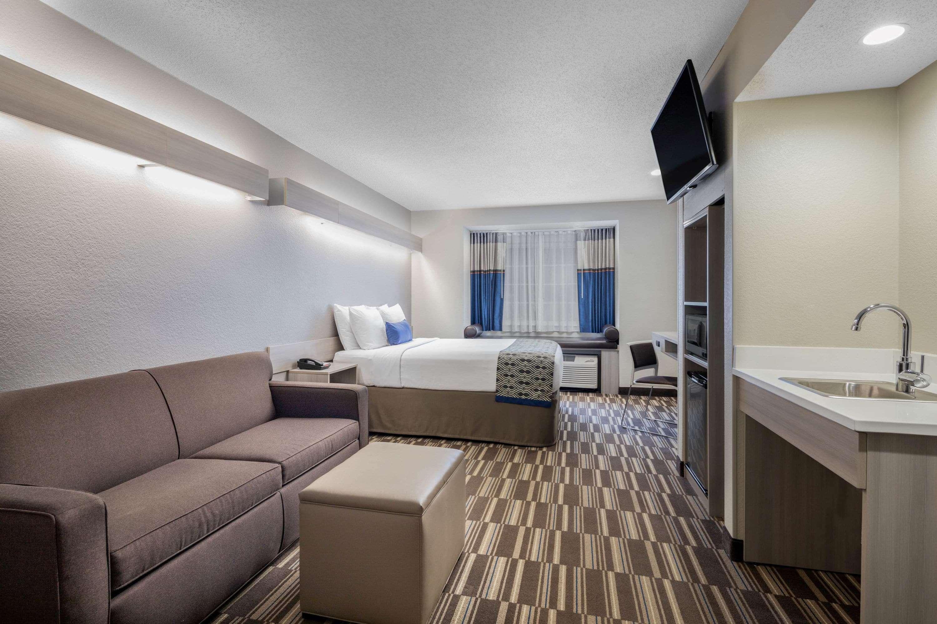 Microtel Inn & Suites By Wyndham Atlanta Buckhead Area מראה חיצוני תמונה