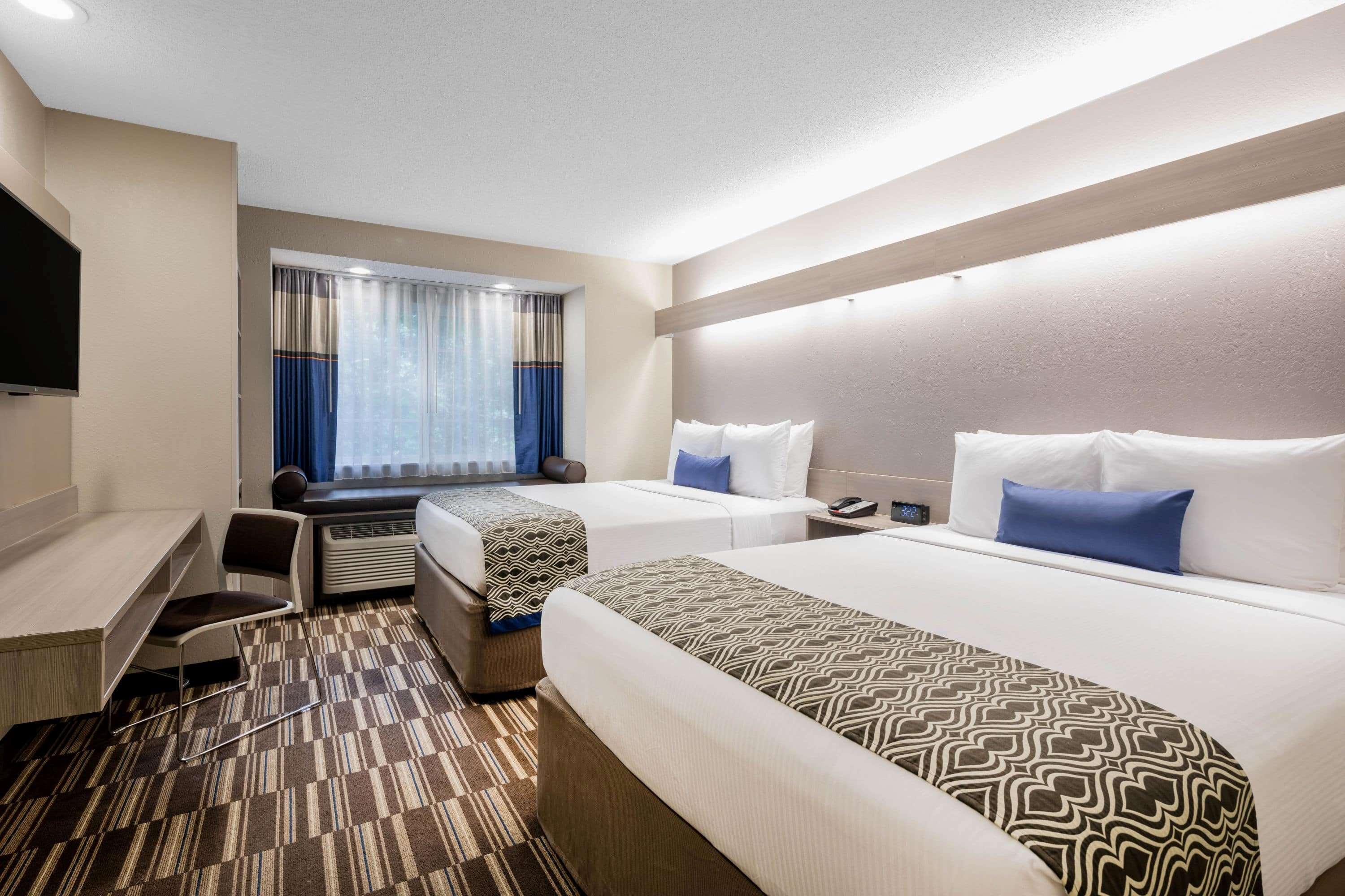 Microtel Inn & Suites By Wyndham Atlanta Buckhead Area מראה חיצוני תמונה