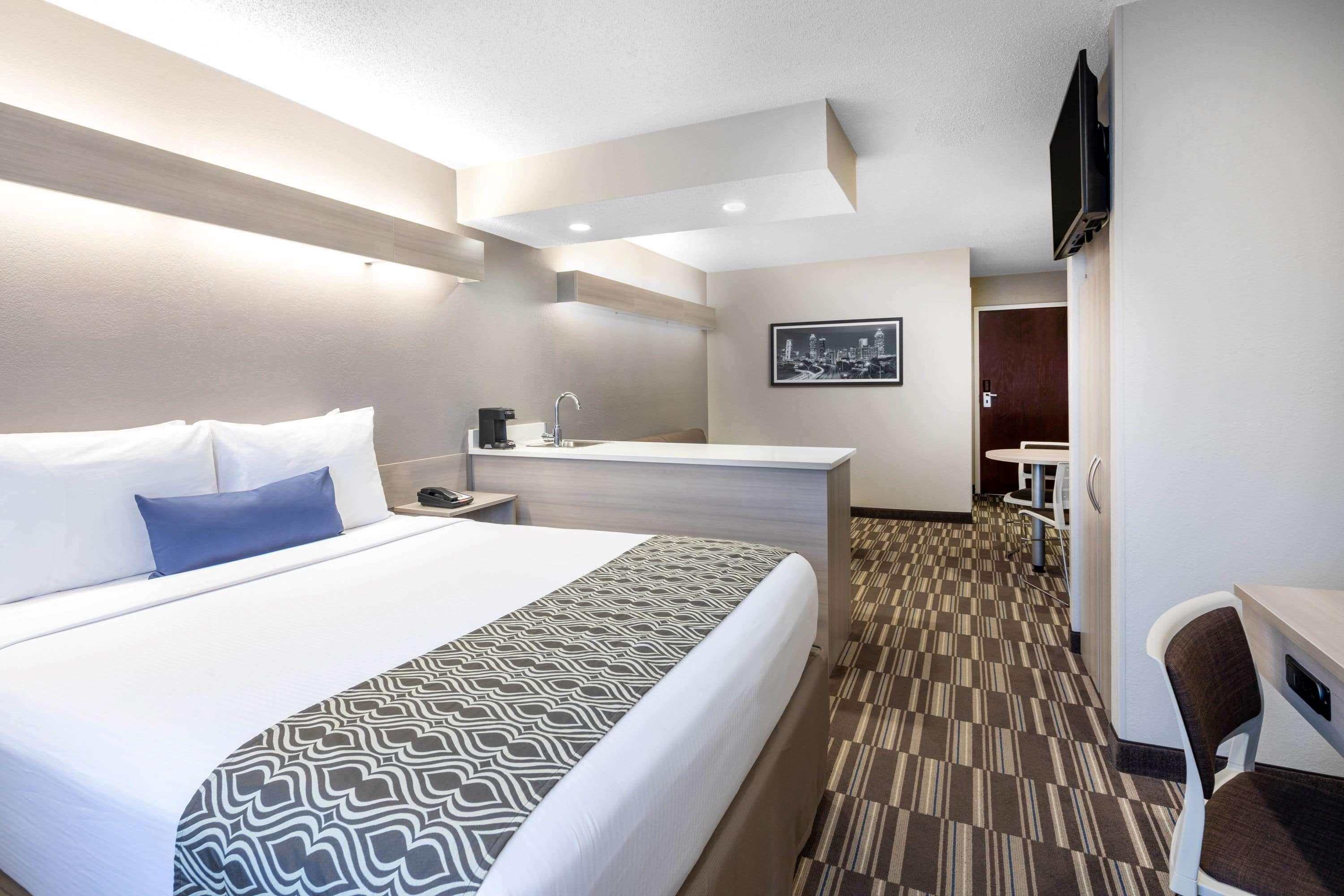 Microtel Inn & Suites By Wyndham Atlanta Buckhead Area מראה חיצוני תמונה