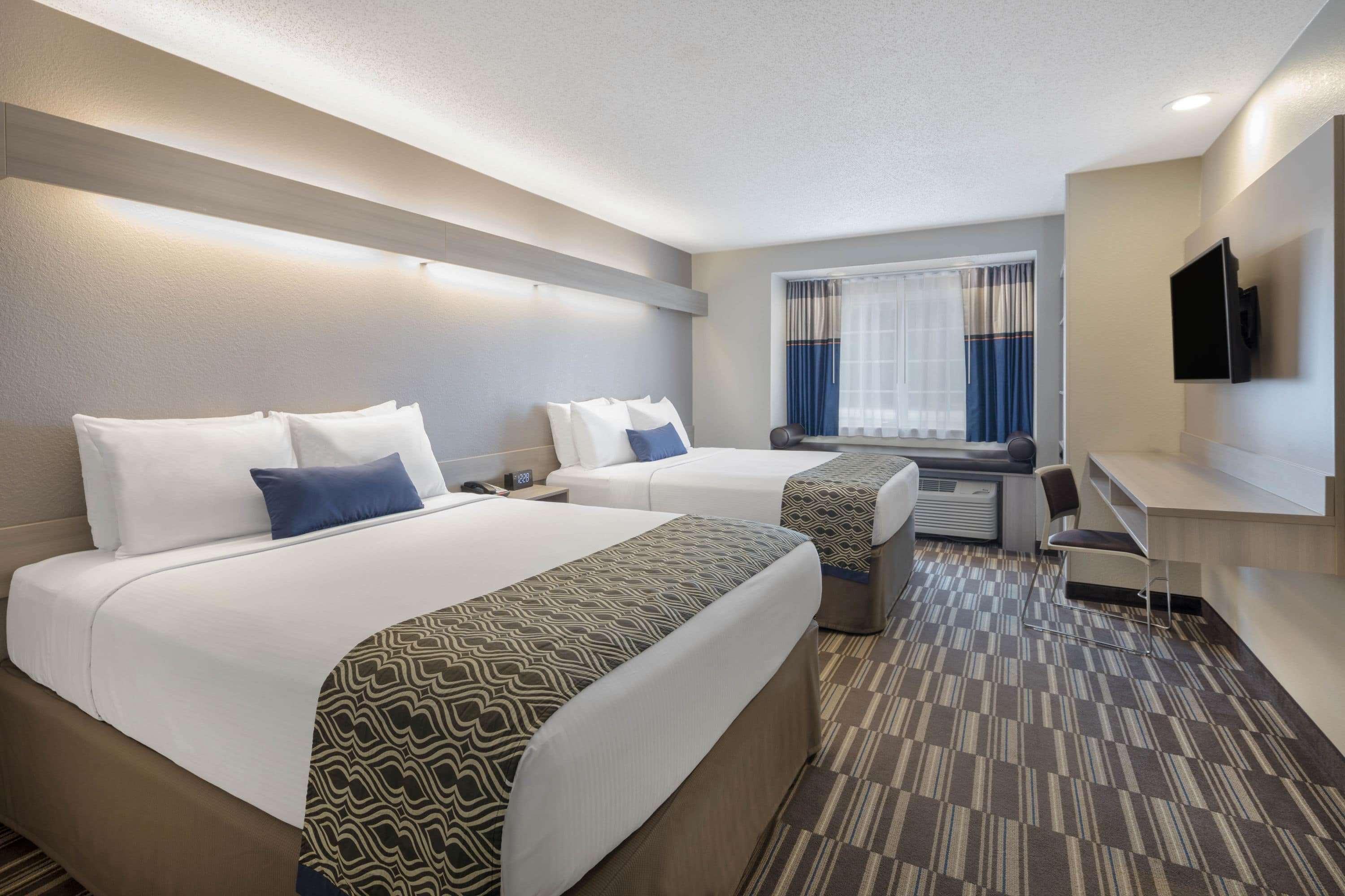 Microtel Inn & Suites By Wyndham Atlanta Buckhead Area מראה חיצוני תמונה