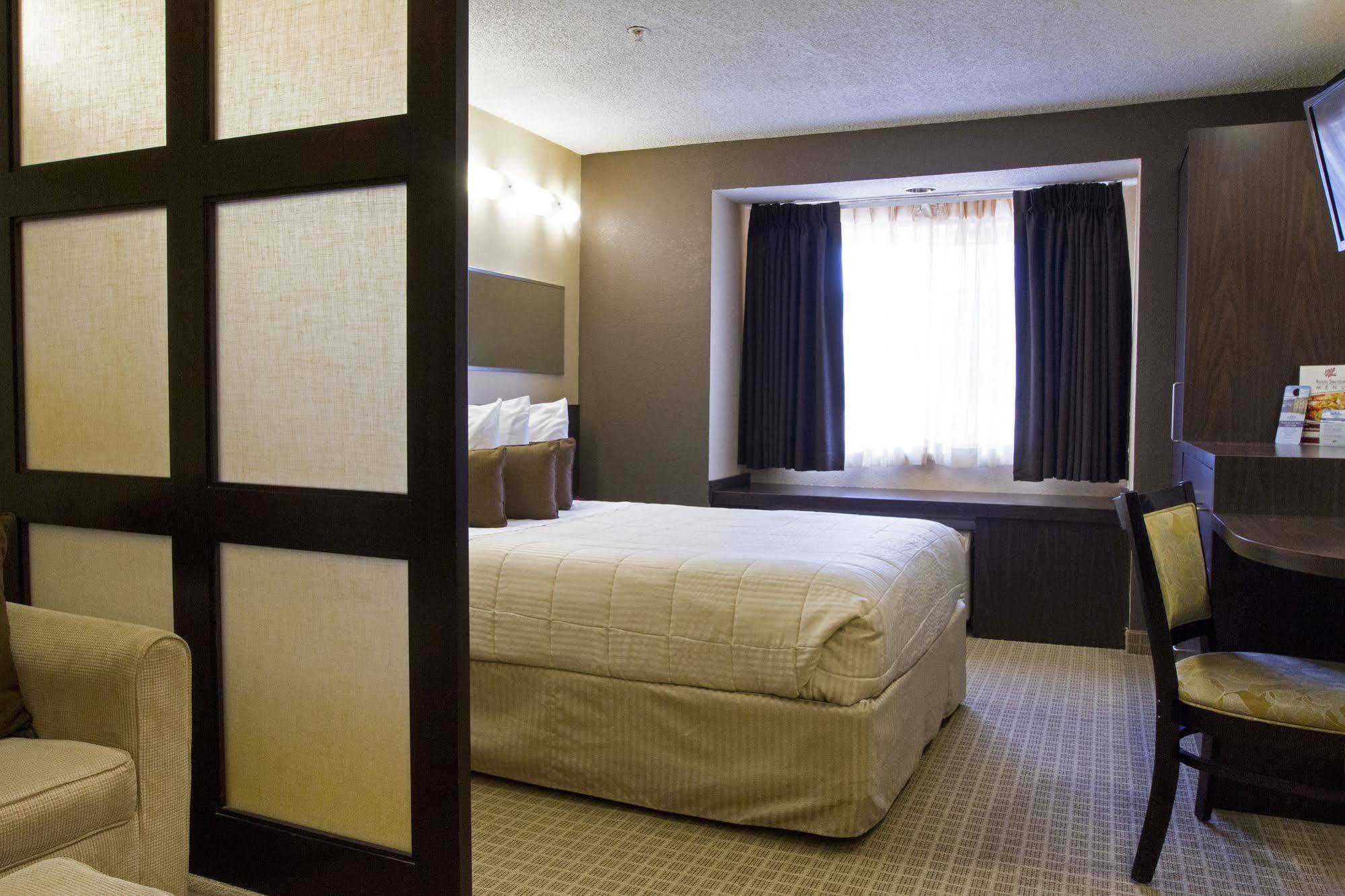 Microtel Inn & Suites By Wyndham Atlanta Buckhead Area מראה חיצוני תמונה