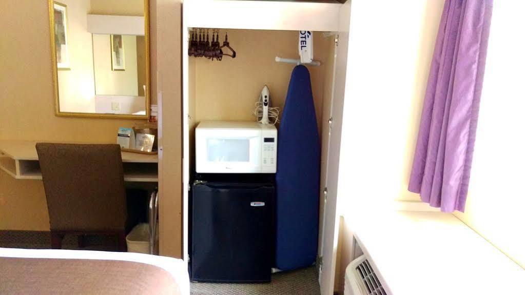 Microtel Inn & Suites By Wyndham Atlanta Buckhead Area מראה חיצוני תמונה