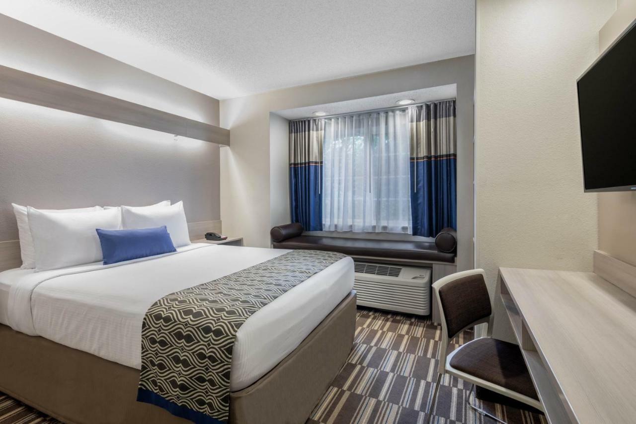 Microtel Inn & Suites By Wyndham Atlanta Buckhead Area מראה חיצוני תמונה